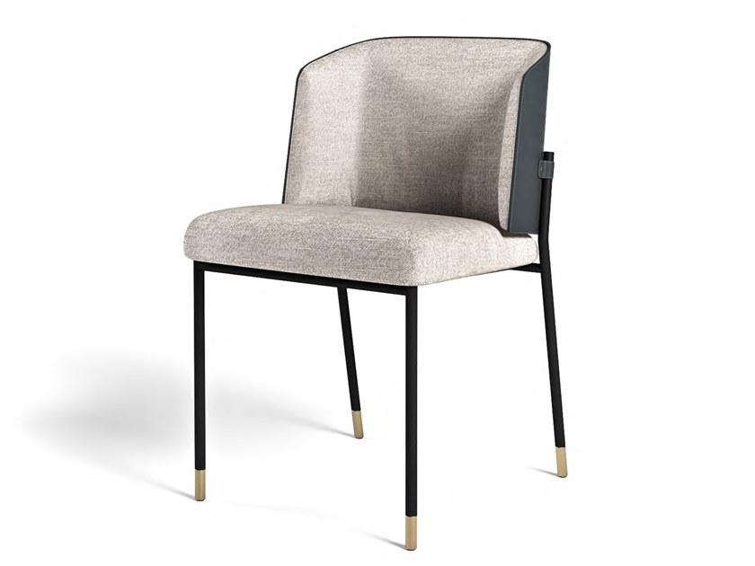 V242 Chair 餐椅